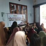 Kekhawatiran Terhadap Ancaman Narkoba, Masyarakat Desa Labuapi Menanyakan Bahaya Narkoba ke Polisi