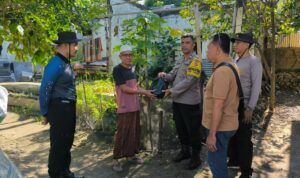 Polsek Batulayar Gelar Bakti Sosial Hari Bhayangkara di Senggigi