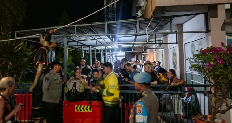 Pelabuhan Lembar Jadi Alternatif Wisatawan Asing Saat Dermaga Senggigi Ditutup