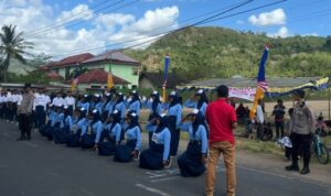 Semarak Lomba Gerak Jalan HUT RI ke-80 di Sekotong Berlangsung Meriah dan Aman