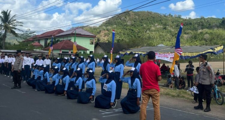 Semarak Lomba Gerak Jalan HUT RI ke-80 di Sekotong Berlangsung Meriah dan Aman