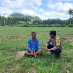 Bhabinkamtibmas Pelangan Gerakkan Warga Tanam Jagung untuk Ketahanan Pangan