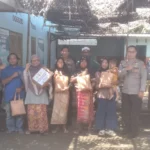 Polri Peduli Gizi: Nutrisi Mantap Hangatkan Hati Warga Labuapi