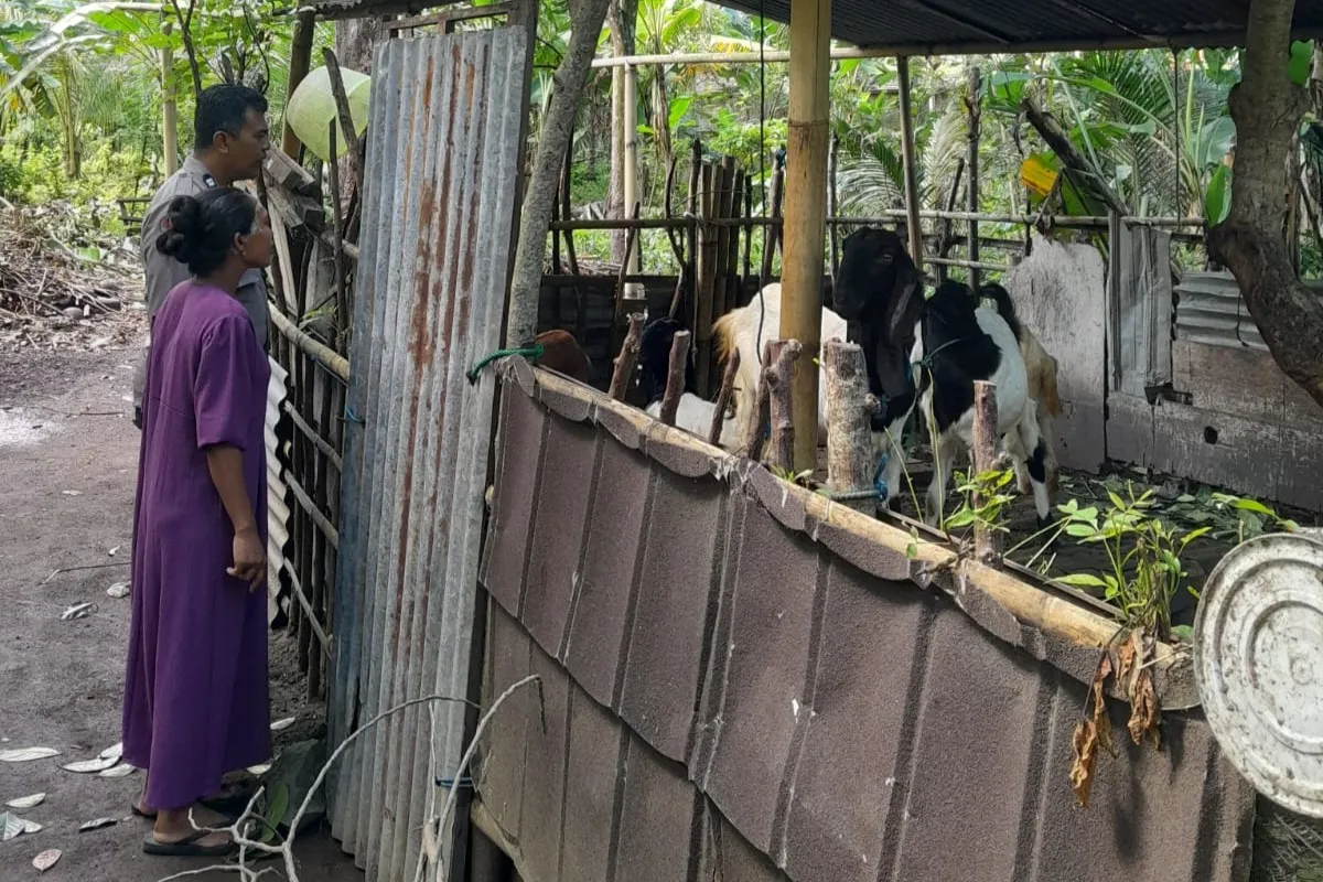 Bhabinkamtibmas Senggigi Ajak Warga Kelola Lahan Kosong Jadi Sumber Pangan