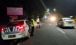 Hadapi Cuaca Ekstrem, Polres Lombok Barat Perketat Patroli Malam di Bypas